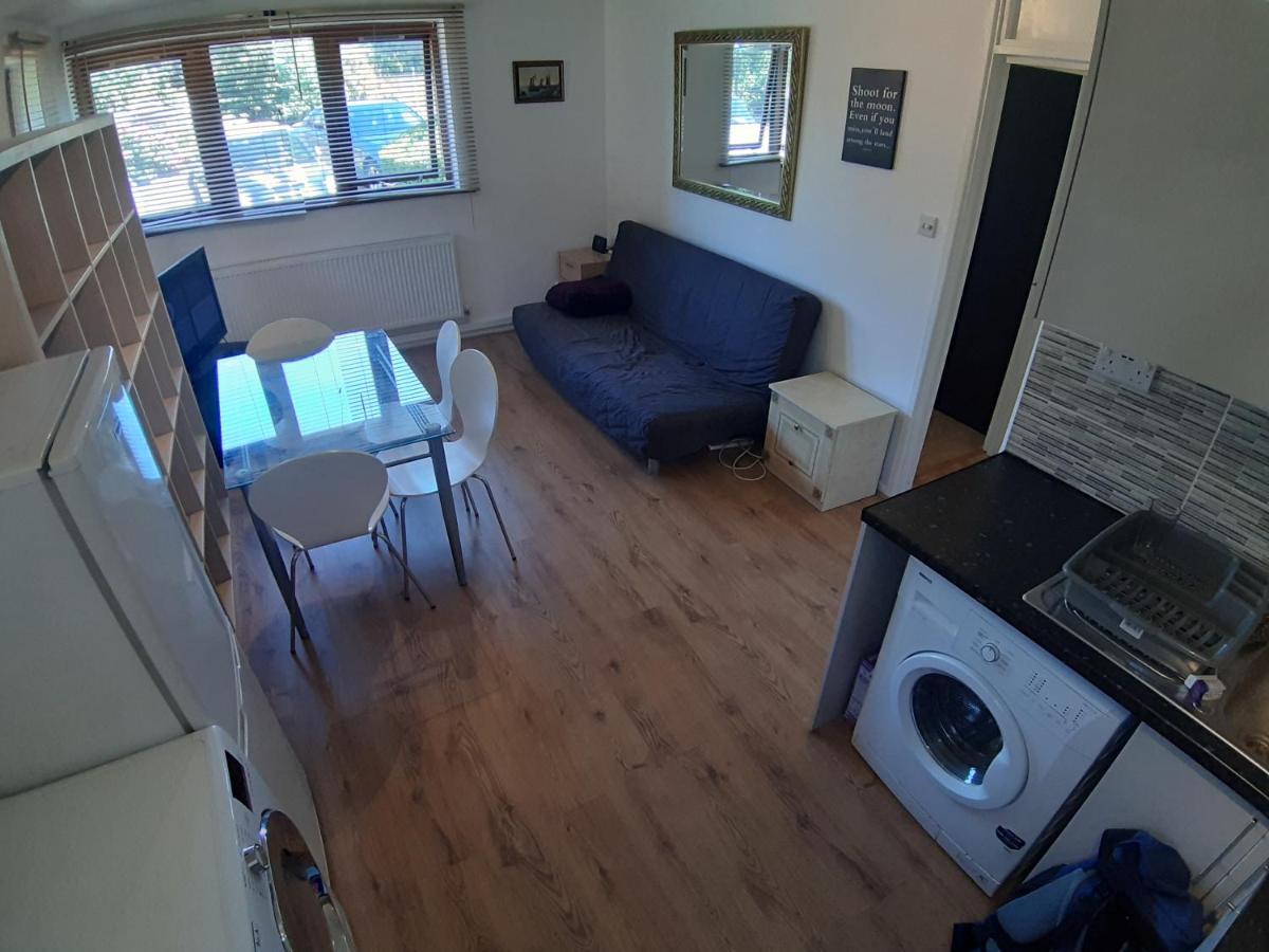 Canary Wharf Apartment Londra Esterno foto
